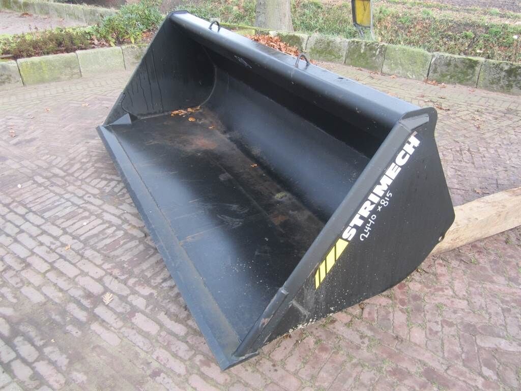 2,45 MTR - Bucket/Schaufel/Dichte bak 1
