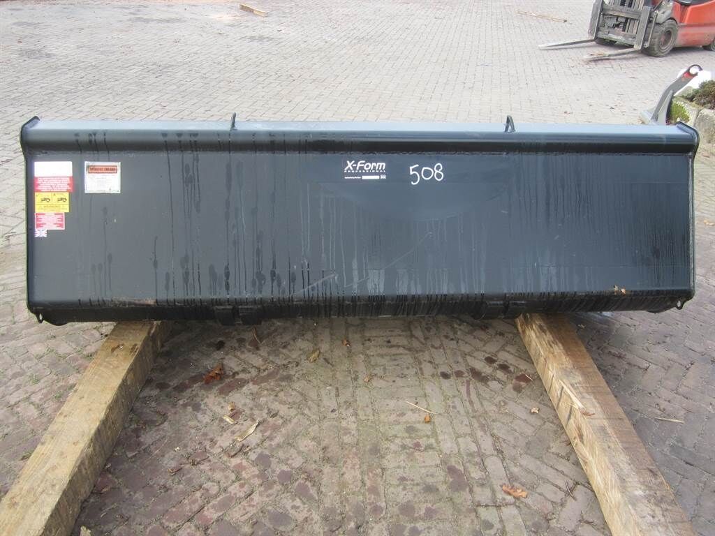 2,45 MTR - Bucket/Schaufel/Dichte bak 3