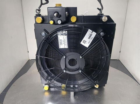 Sonstige B95W-B110W-5010672110-Triple-circuit cooler