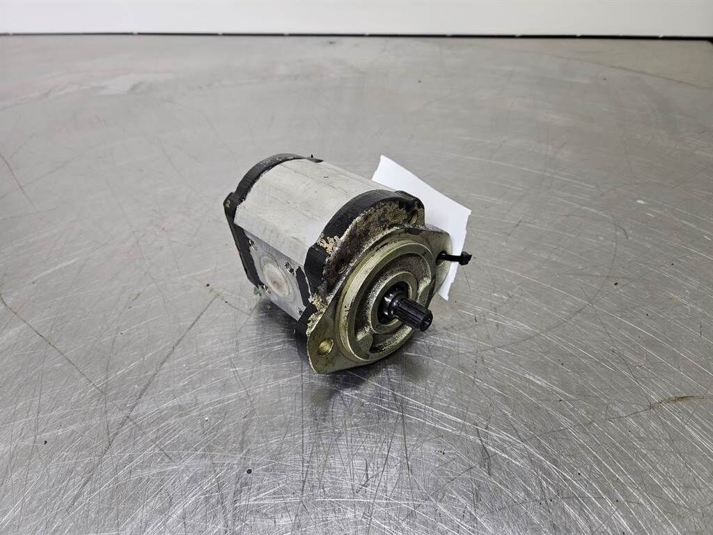 W9A1-23-R-3-F-27-N-N-Gearpump/Zahnradpumpe 1