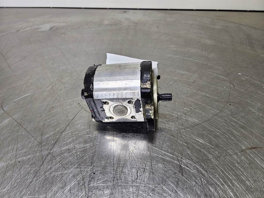 W9A1-23-R-3-F-27-N-N-Gearpump/Zahnradpumpe 2