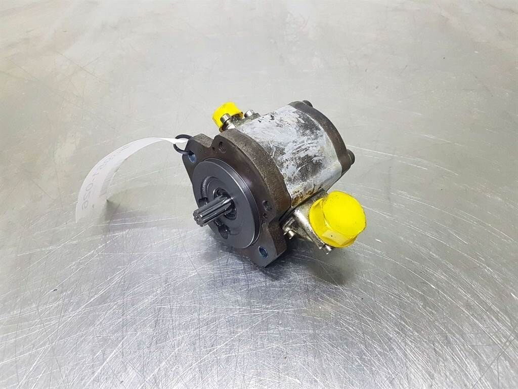 AZ45-Rexroth 0510625057-Gearpump/Zahnradpumpe 2
