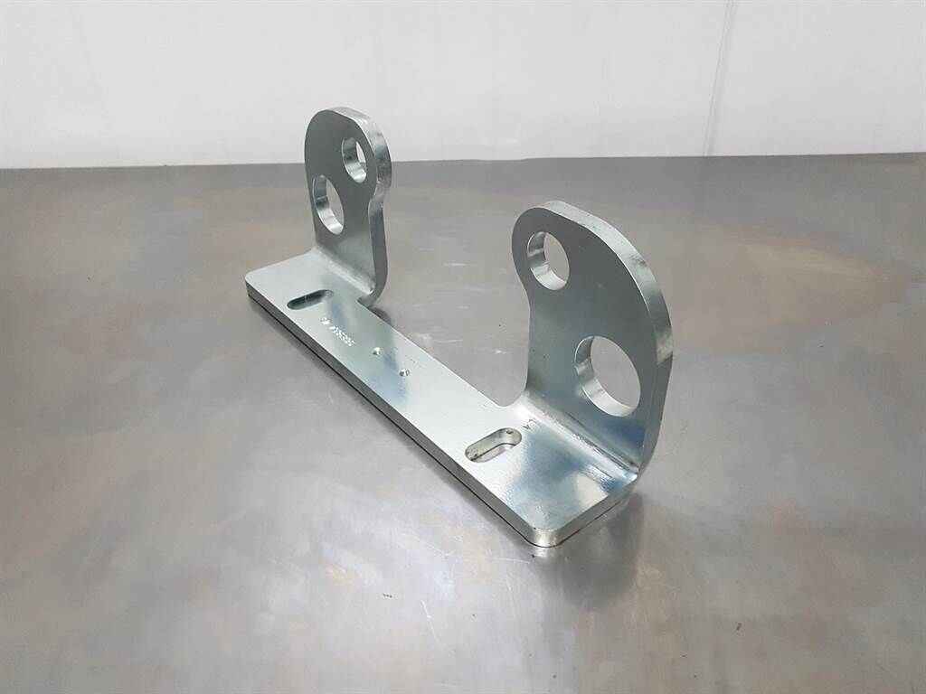 R906-9683664-Mouningplate quick coupler 3