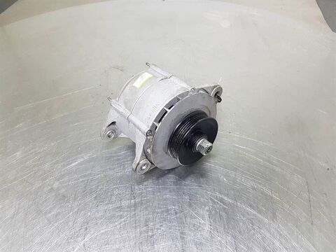 Sonstige 921C-Cummins 0.120.468.136+-Alternator/Dynamo