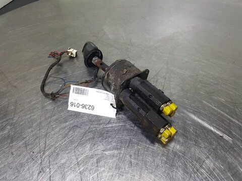 Sonstige AZ14-Nordhydraulic HRK-24-Servo valve/Servoventi