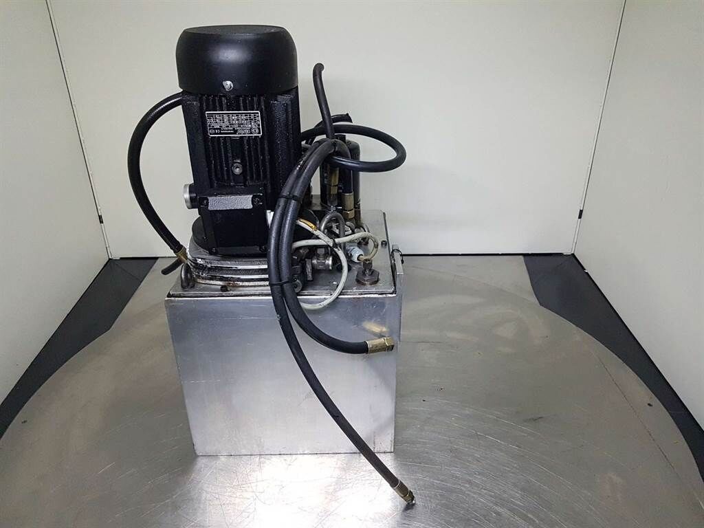 Elsto H2G100L2-4-3,0kW-Compact-/steering unit/Ag 3