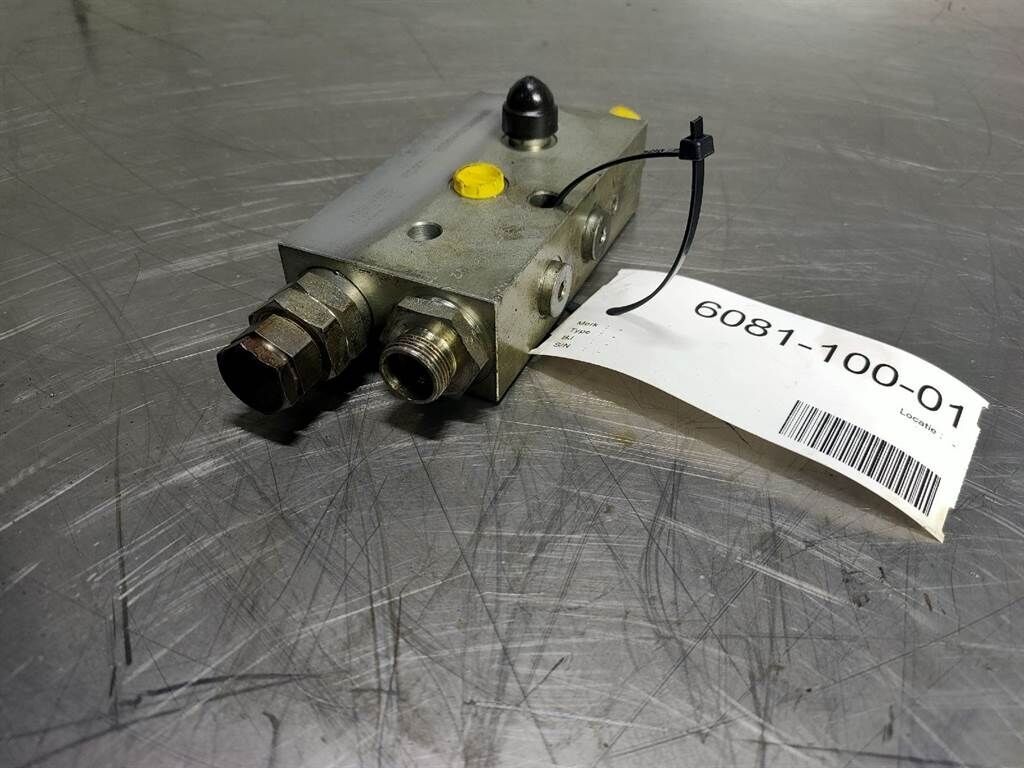 AR65-08499803044001A-Counter balance valve 2