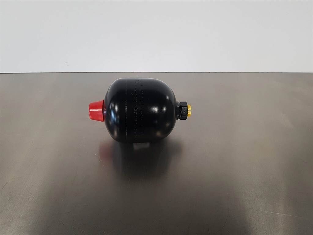 AZ14 - 4101298A/4157630A/4109706A - Accumulator 2