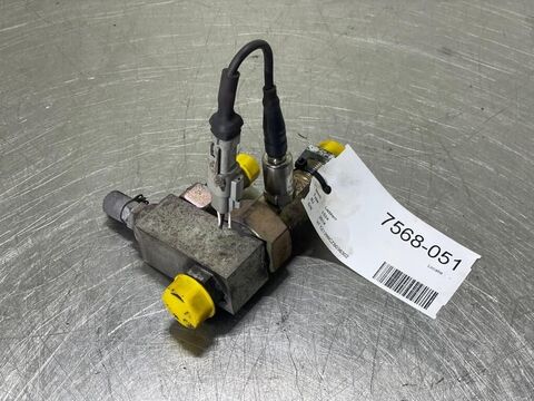 L524-7621433-Steering mode valve/Lenkartenventil 2
