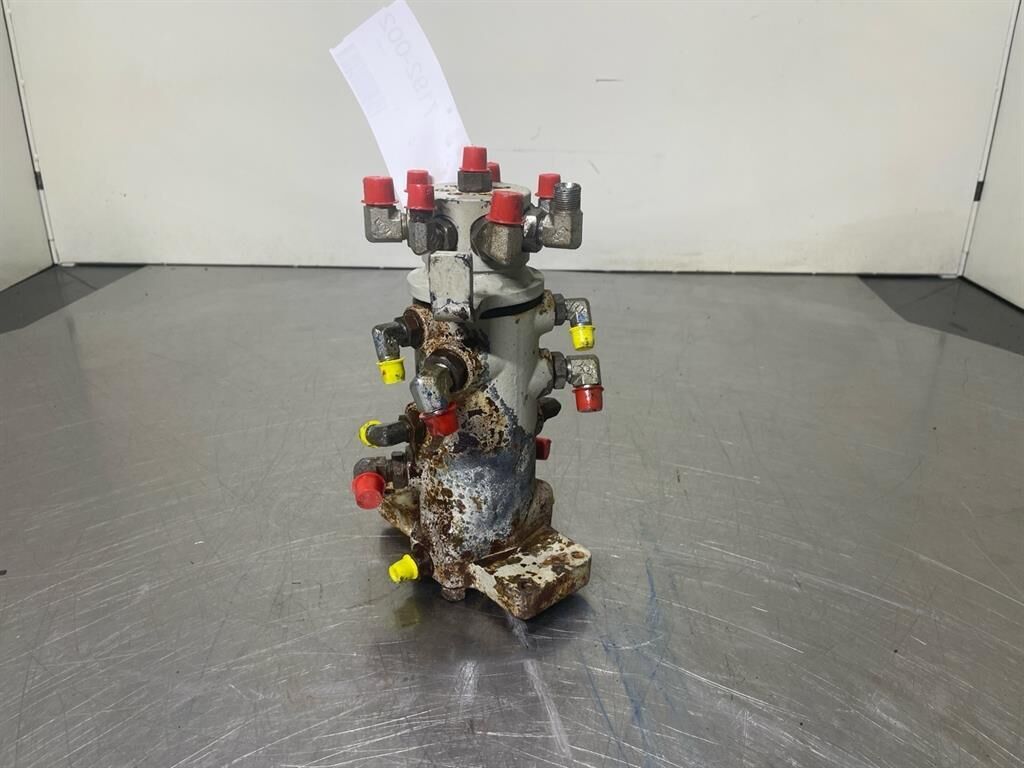 SV15-172486-73802-Swing joint/Drehdurchführung 2