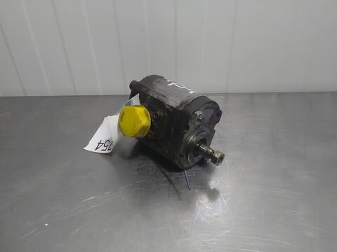Sonstige John S. Barnes W9A1-23-L-10-M-07-N-N - Gearpump