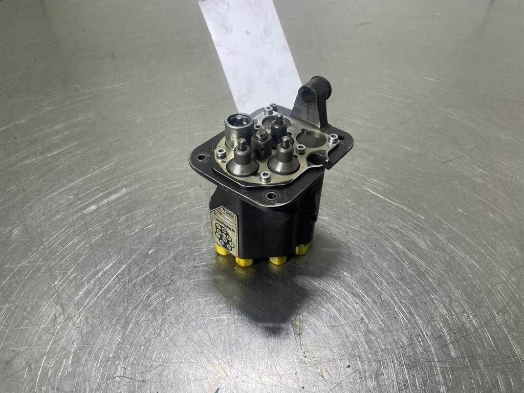 AZ150-Nordhydraulic HRK30-Servo valve/Servoventi 3