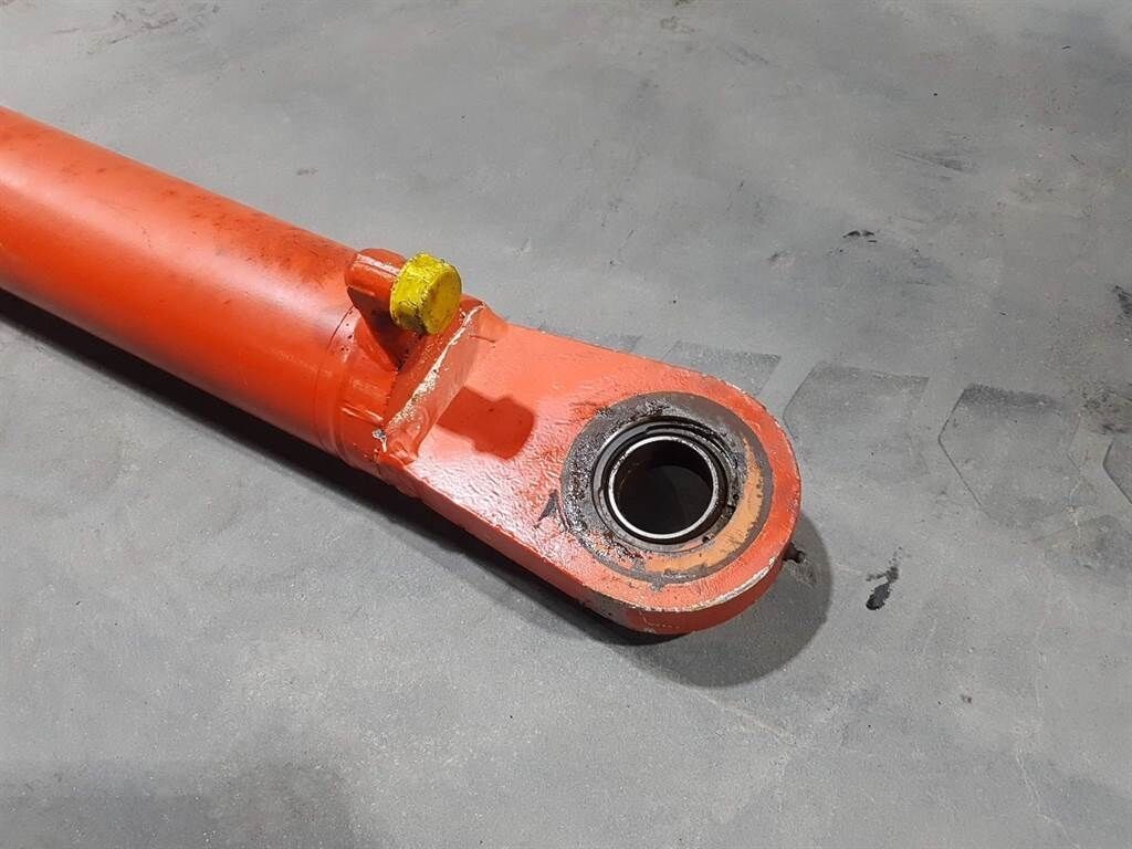 L20I - Tilt cylinder/Kippzylinder/Nijgcilinder 3