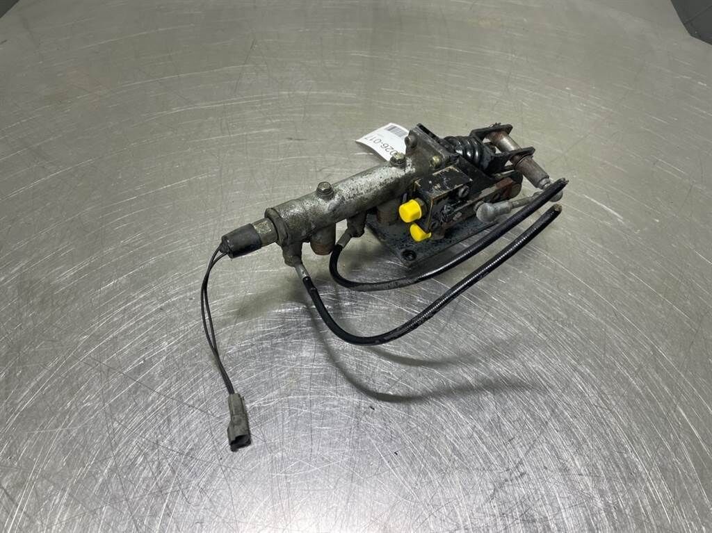 L514-7621940-Brake cylinder/Bremszylinder 1