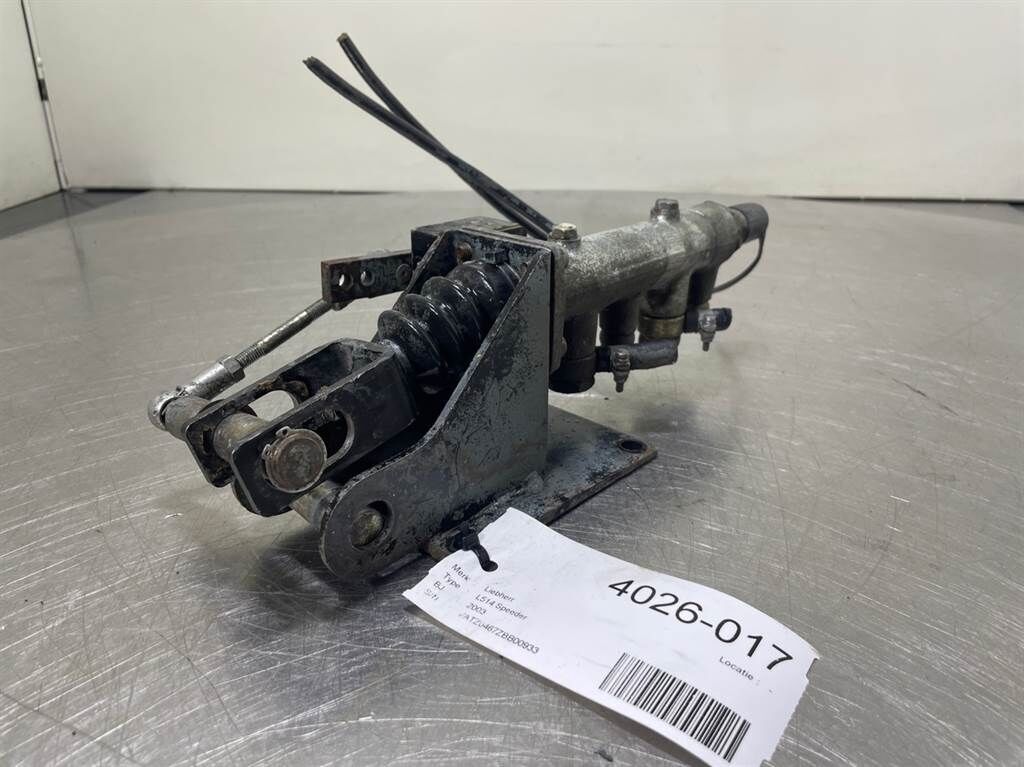 L514-7621940-Brake cylinder/Bremszylinder 3