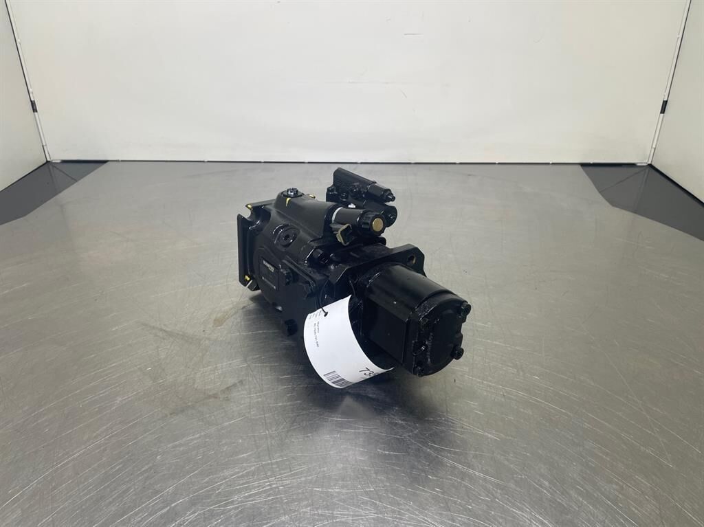 MLT635/741/940-52537987-Load sensing pump 2