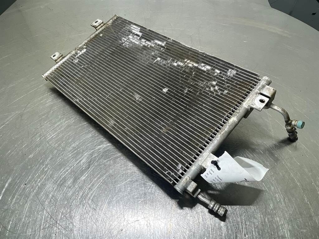 HL757-7A-A2W01133-Airco condenser/Klimakondensat 2