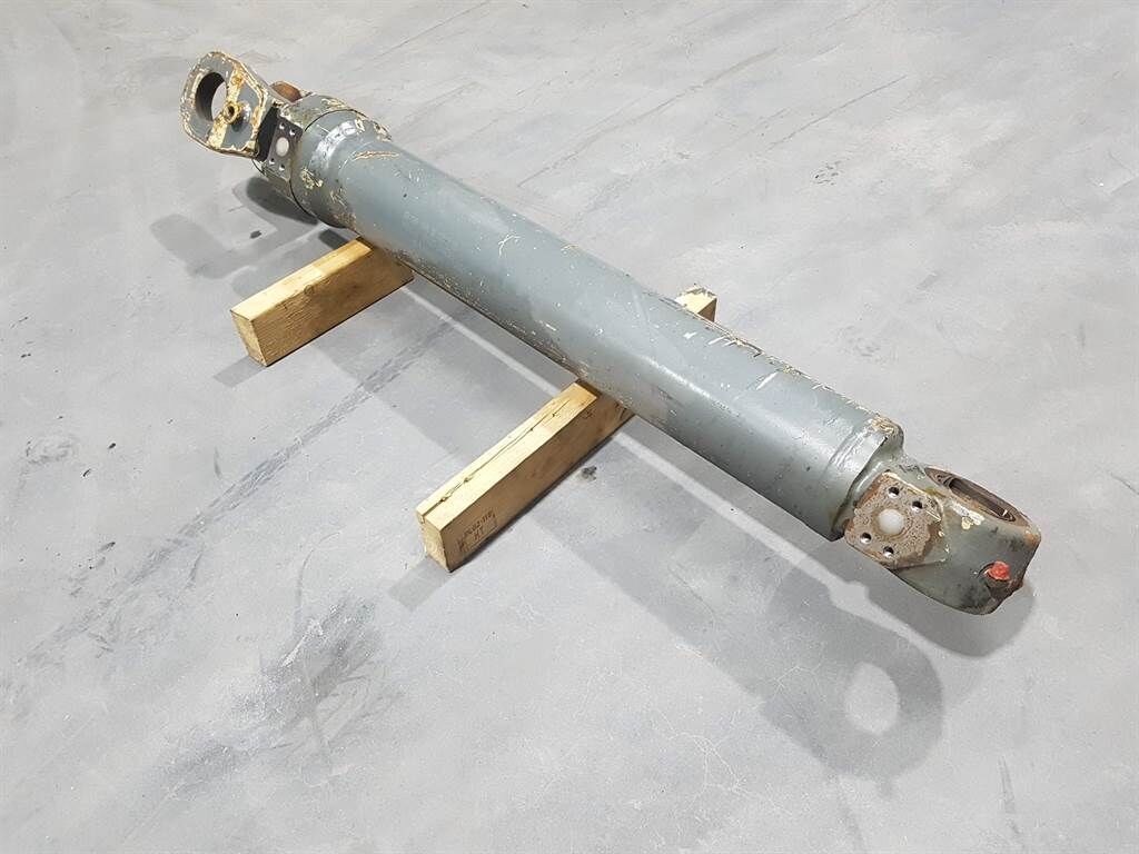 L538 - 9914531 - Lifting cylinder/Hubzylinder 1