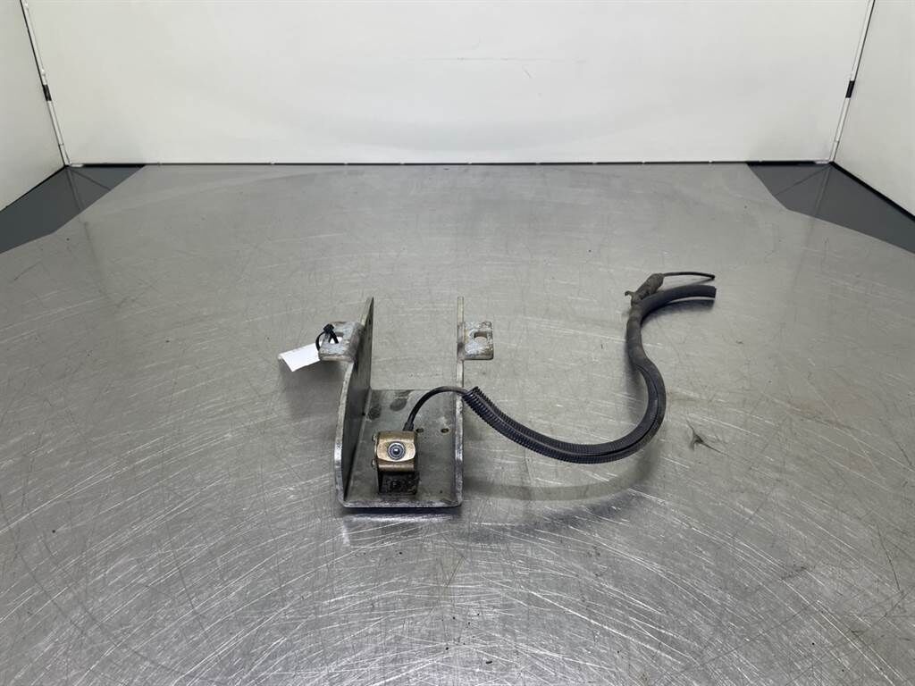 835E-141092-Holder with Camera/Kamera 1