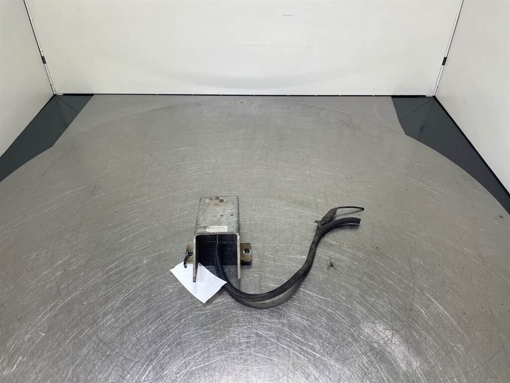 835E-141092-Holder with Camera/Kamera 2