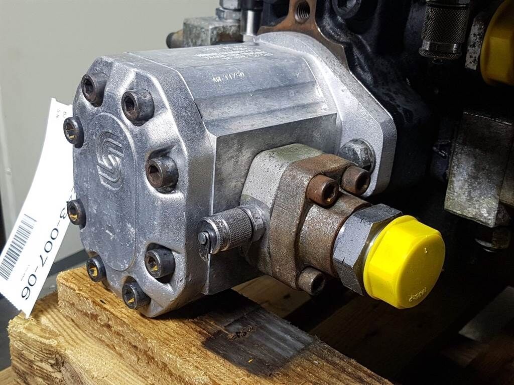 SNP3NN/038LN07S-Gearpump/Zahnradpumpe/Tandwielpo 1