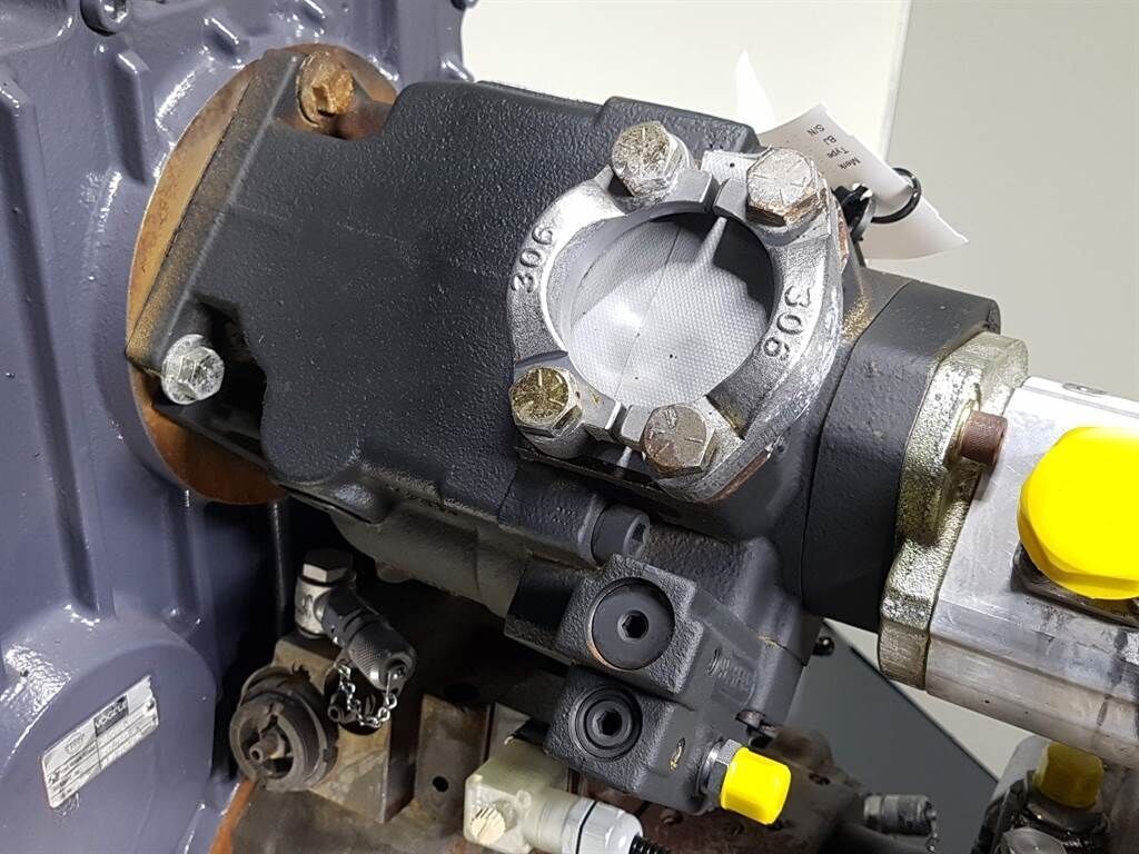 JRL075CLS2320 -Vögele-80006177- Load sensing pum 2