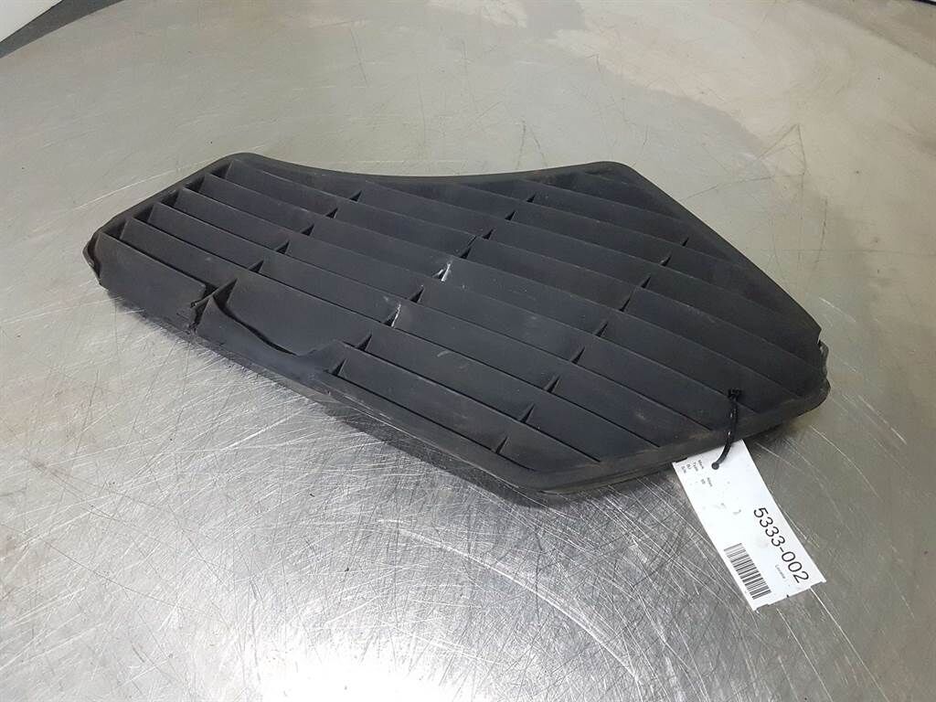 AR70 - Engine hood/Motorhaube/Luchtrooster 3