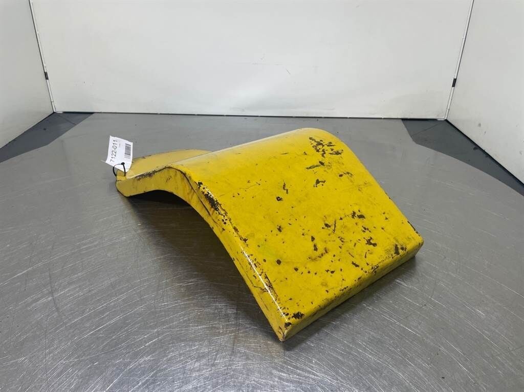 L30D-ZM2814134-Mud guard/Kotfluegel/Spatbord 2