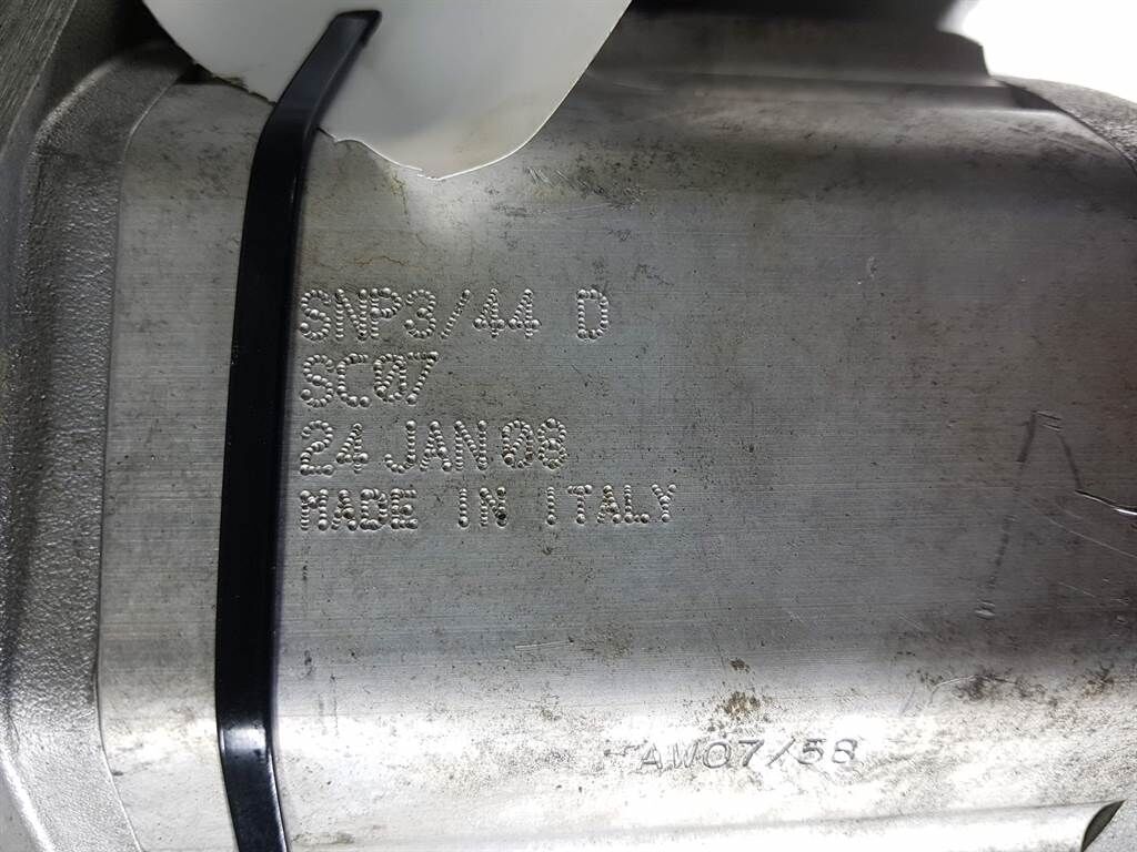 SNP3/44DSC07 - Gearpump/Zahnradpumpe/Tandwielpom 3
