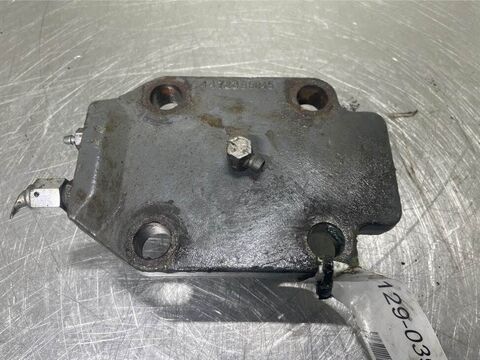 A924C-10489728-Steering pivot pin/Fuseepen 2