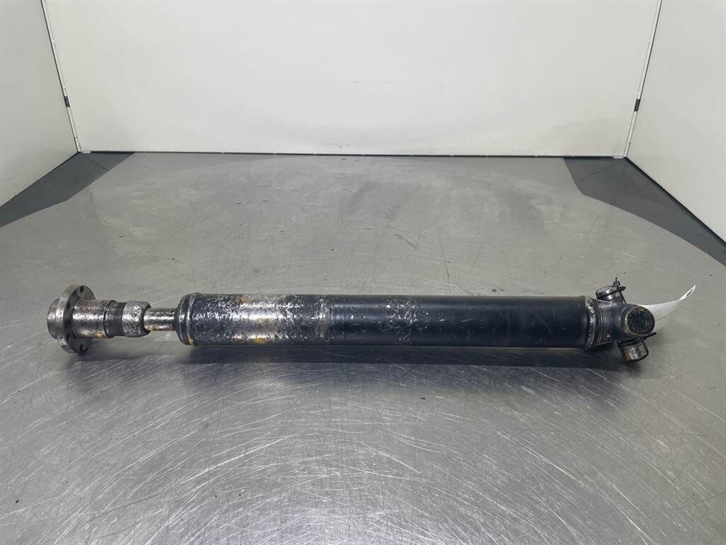 W110C - Propshaft/Gelenkwelle/Cardanas 1