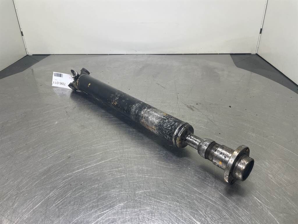W110C - Propshaft/Gelenkwelle/Cardanas 3