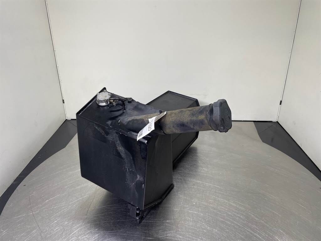 L506C-93017649-Fuel tank/Kraftstofftank 2