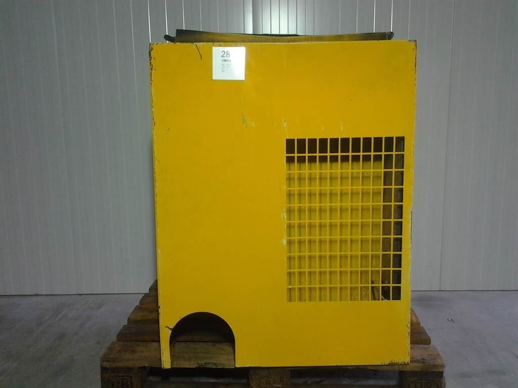 AZ10 - Engine hood/Motorhaube/Motorkap 3