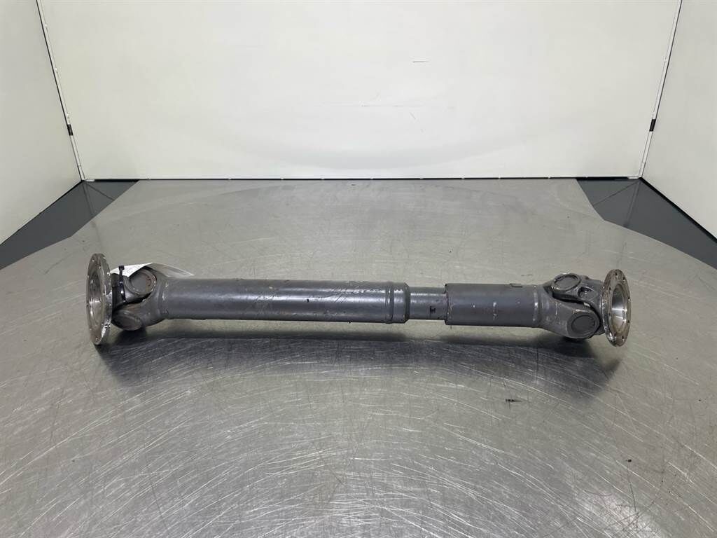 835E - Propshaft/Gelenkwelle/Cardanas 1