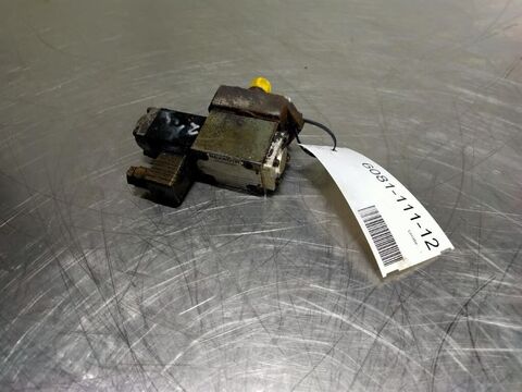 Sonstige L541-Rexroth 4WE6D51/AG24NZ4-NG6 4/2 Valve 24V