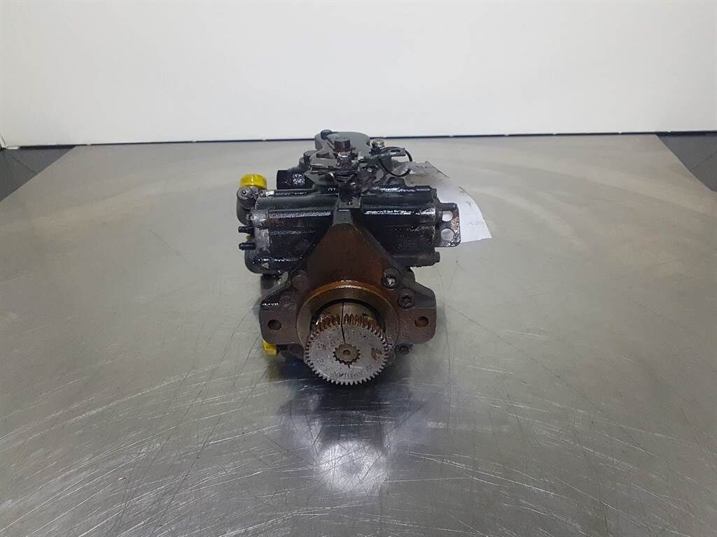 MPV046CBAJSBBAAGBBD - M46-20443 - Drive pump 2