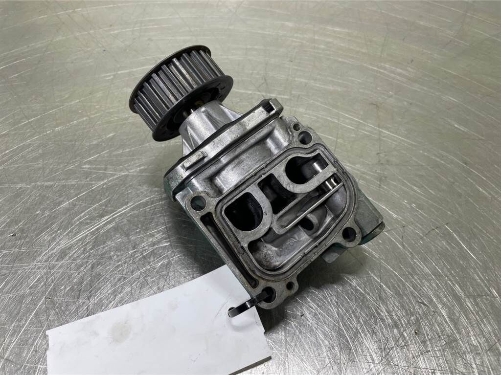 L30B-Deutz TD2011L04I-Oil pump/Ölpumpe/Oliepomp 3