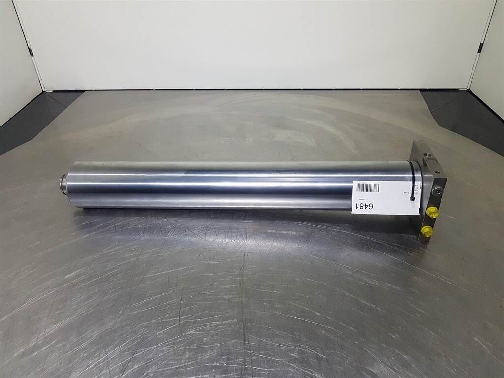 - Telescopic cylinder/Teleskopzylinder/cilinder 1