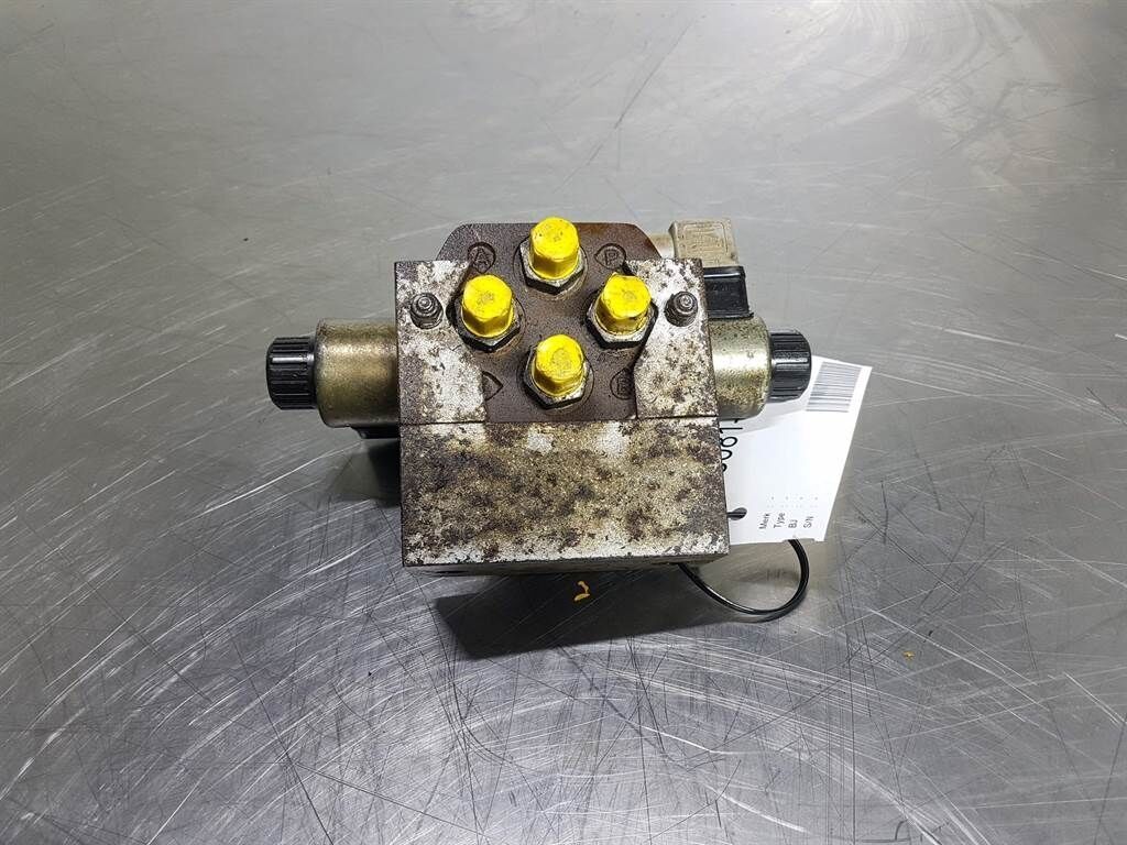 L45F-TP-1559532-KV-4/3-5K0-6-6-Valve/Ventile 3