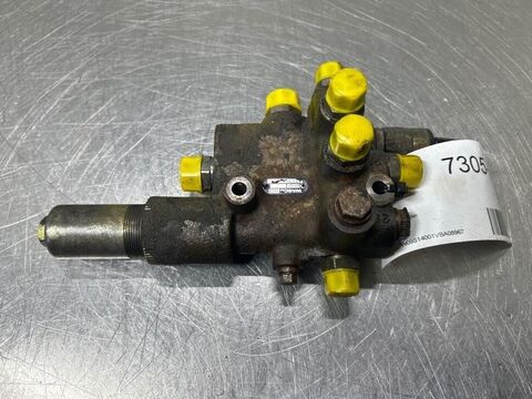 Sonstige AZ14-4109602A-Brake valve/Bremsventile/Remventie