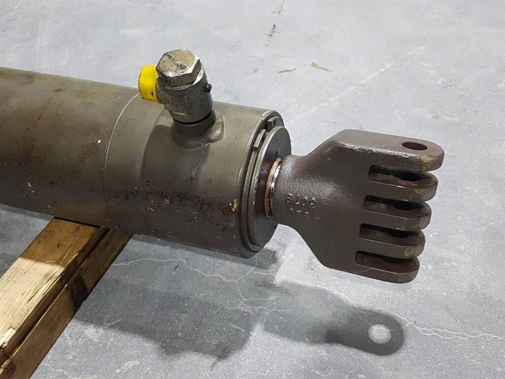 AZ200 - 2300018A - Swivel cylinder/Schwenkzylind 3
