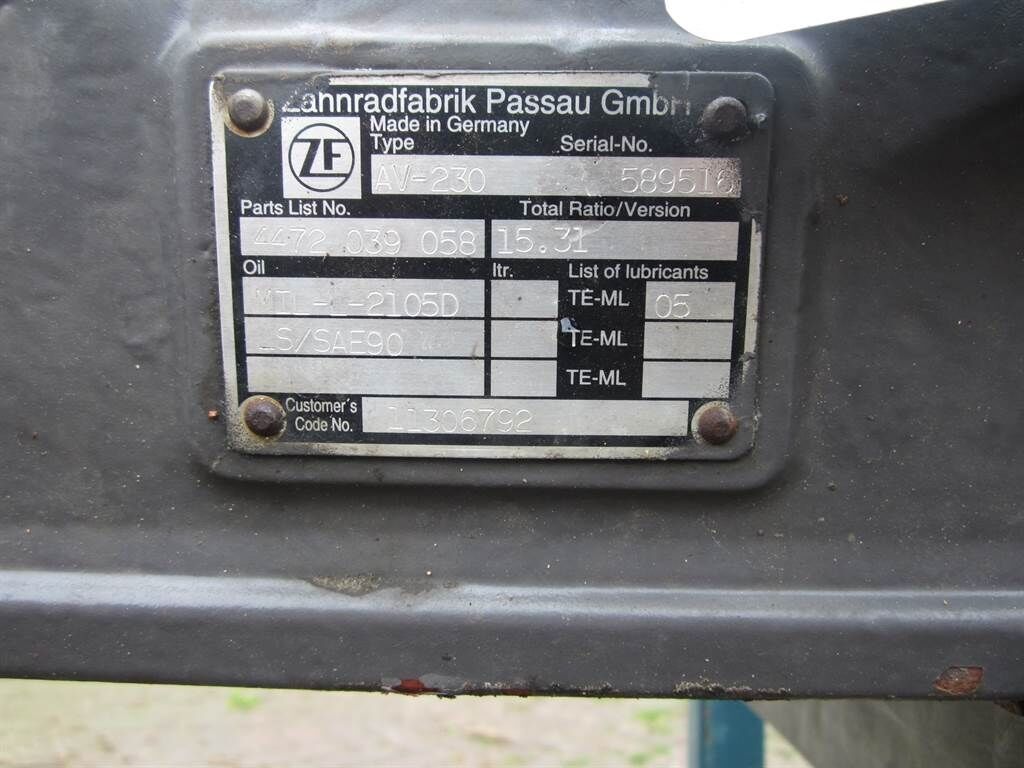 L30B-Z/SX - ZF AV-230 - 4472039058 - /Achse/As 3