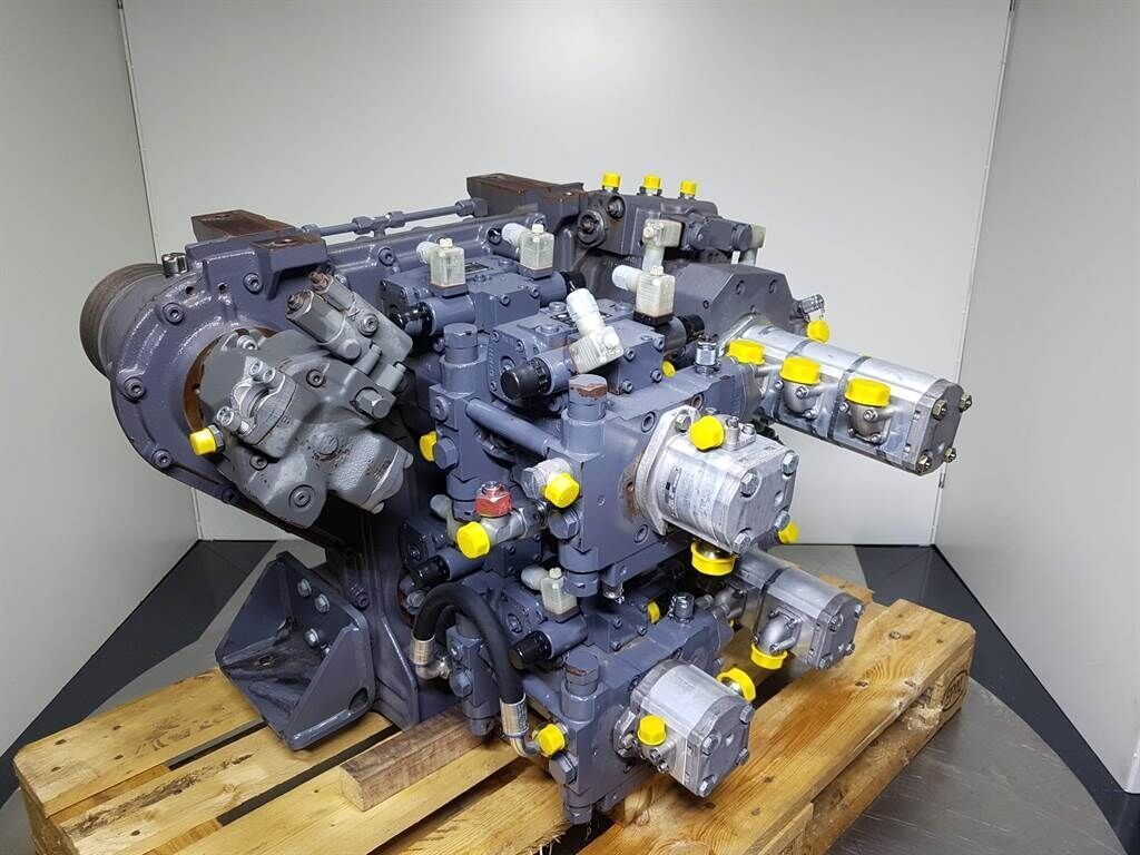 SUPER 1600/1603/1800/1803- 2031320 -Transmission 2