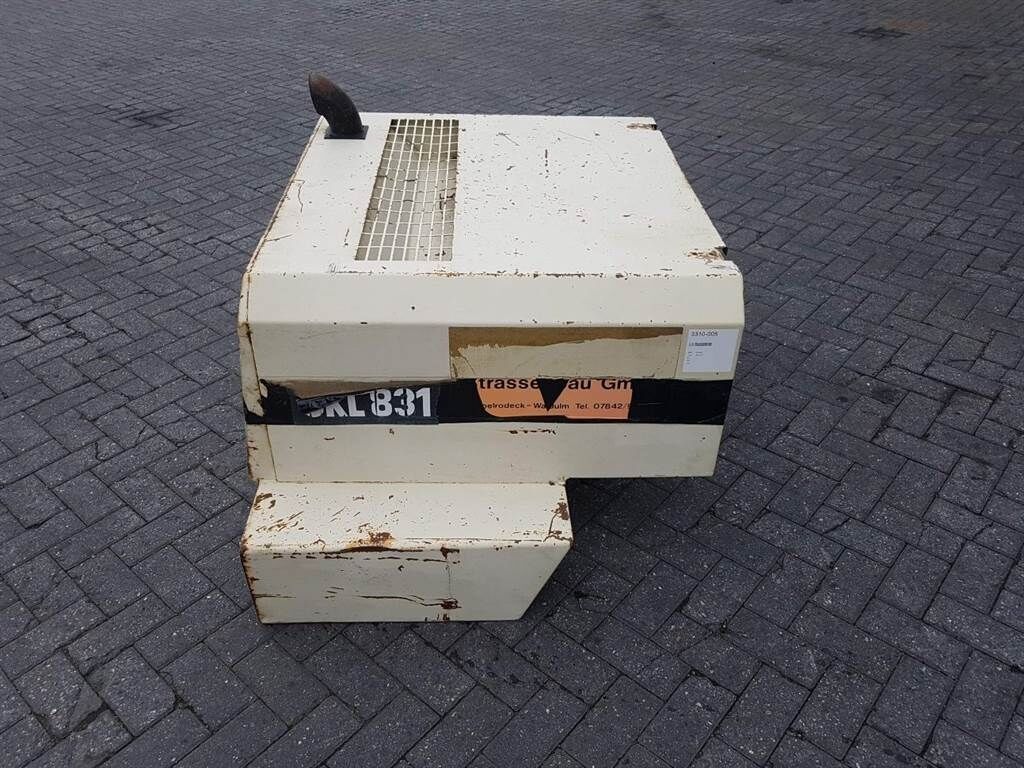 SKL831 - Engine hood/Motorhaube/Motorkap 3