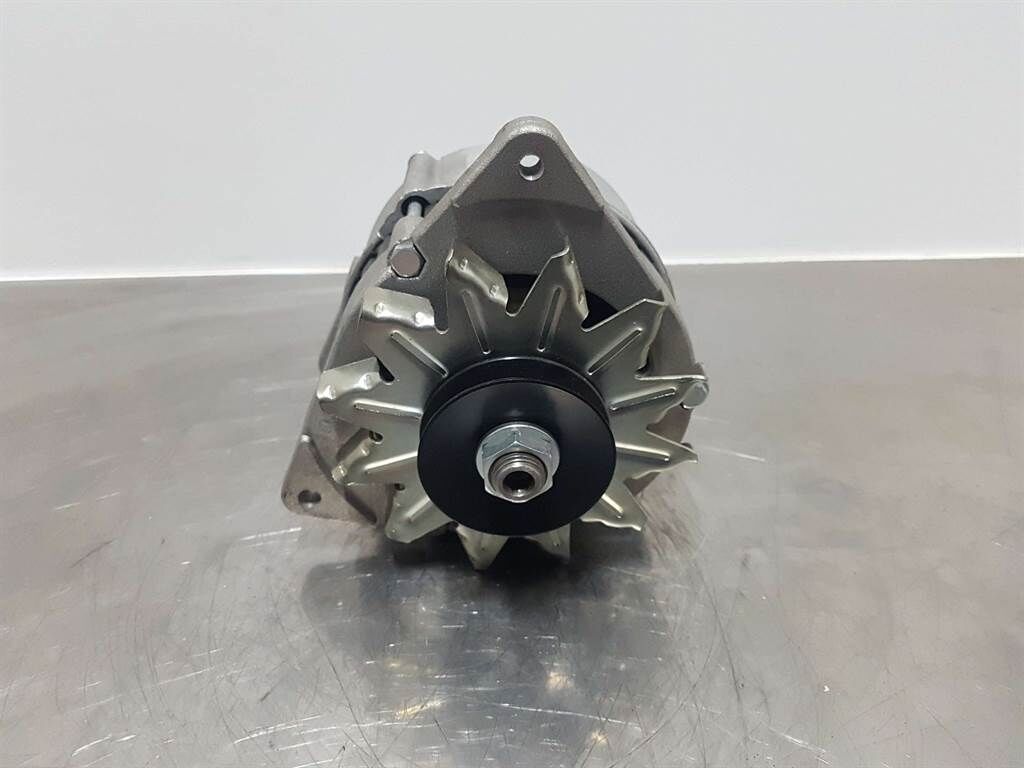 Schaeff SKL843-14V 65A-Alternator/Lichtmaschine/ 2