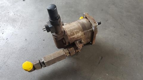 Sonstige 0511645005 - Liebherr L544 - 5716676 - Gearpump