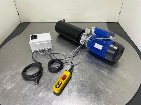 Sonstige Electramo ML100L1-4 - 2,2kW - Compact-/steering 