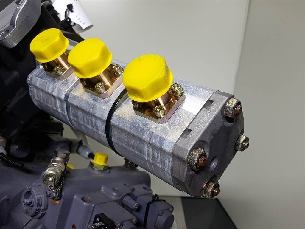 1803051 / 2078779-Haldex WP09A3-Gearpump 2