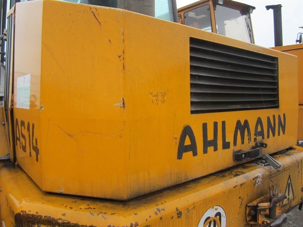 AZ14-4146511O-Engine /Motorhaube/Motorkap 1